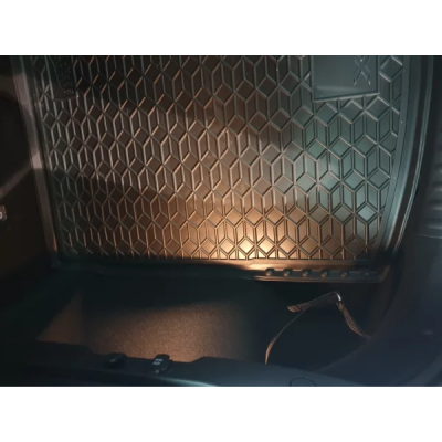 Коврик в багажник для авто KIA XCeed ( 2019 - ) ( верхняя полка ) резиновый (AVTO-Gumm)