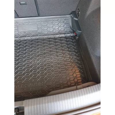 Коврик в багажник для авто Volkswagen T - Roc ( нижняя полка ) ( 2018 - ) резиновый (AVTO-Gumm)
