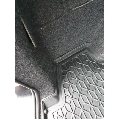 Килимок у багажник для авто Renault Megane II (2003>) (універсал), поліуретановий (AVTO-Gumm)