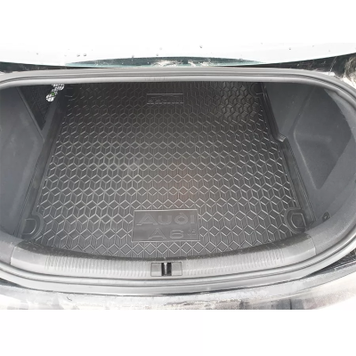 Коврик в багажник для авто Audi A6 (C6) ( 2005 - 2010 ) (седан) (AVTO-Gumm)