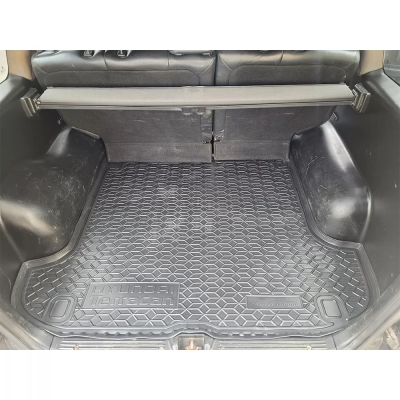 Килим багажника для авто Hyundai Terracan поліуретан ( AVTO-Gumm ) Килим багажника для авто Hyundai Terracan поліуретан ( AVTO-Gumm )