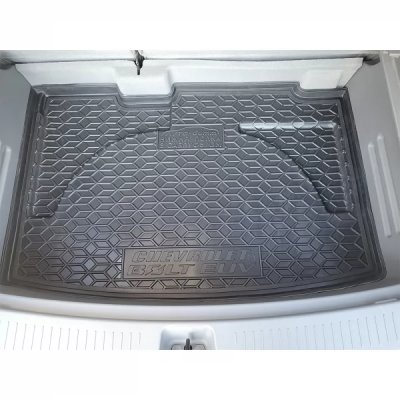 Килим багажника для авто Chevrolet Bolt Euv 2022&gt нижняя полка c сабвуфером поліуретан ( AVTO-Gumm )