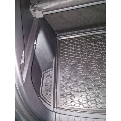 Килим багажника для авто BYD Song L DM-I hybrid нижня полиця поліуретан ( AVTO-Gumm ) Килим багажника для авто BYD Song L DM-I hybrid нижня полиця поліуретан ( AVTO-Gumm )