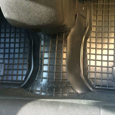 Коврики в салон для Mitsubishi Outlander ( 2003 - 2007 ) АКП, полиуретан (AVTO-Gumm)