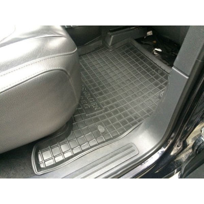 Килимки в салон для Volkswagen Touareg ( 2002 - 2009 ) поліуретан (AVTO-Gumm)
