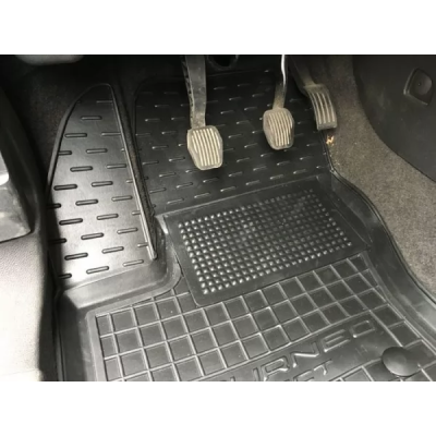 Коврики в салон, водительский + пассажир для Ford Torneo Connect ( 2013 - ) длиная. база, полиуретан (AVTO-Gumm)