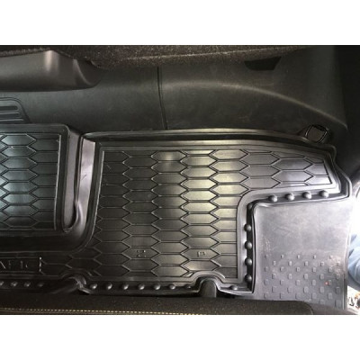 Коврики в салон для Renault Trafic lll ( 2015 - ) (второй ряд) полиуретан ( Avto-Gumm )