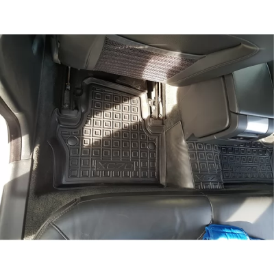 Коврики в салон, водительский + пассажир для Volvo XC70  ( 2007 - 2016 ) полиуретан (AVTO-Gumm)