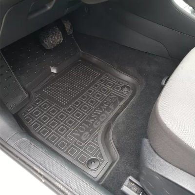 Коврики в салон, водительский + пассажир для Volkswagen e-Golf 7 ( 2012 - ) (электро) полиуретан ( AVTO-Gumm )