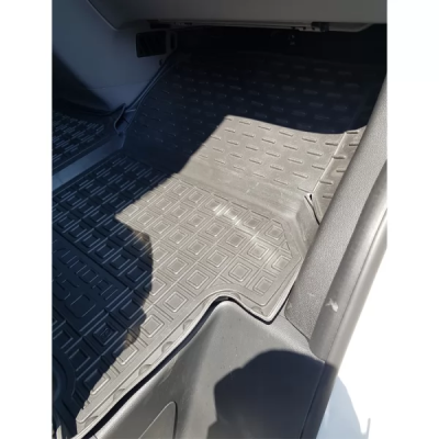 Килимки в салон для Hyundai H350 (2014>) (1+1) поліуретан ( AVTO-Gumm )