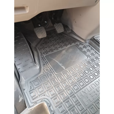 Килимки в салон водійський для Hyundai H350 (2014 - ) (1+1) поліуретан ( AVTO-Gumm )