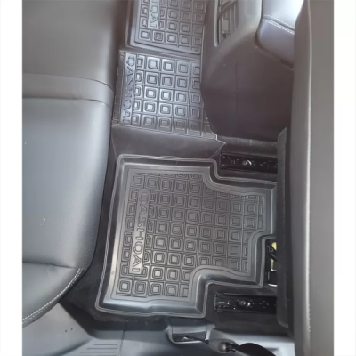 Коврики в салон, комплект для авто Nissan Qashqai (2022-) полиуретан ( AVTO-Gumm )