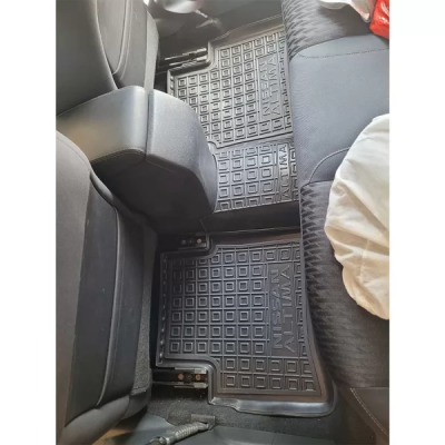 Коврики в салон, комплект для авто Nissan Altima / Teana (2012-2017) полиуретан ( AVTO-Gumm )