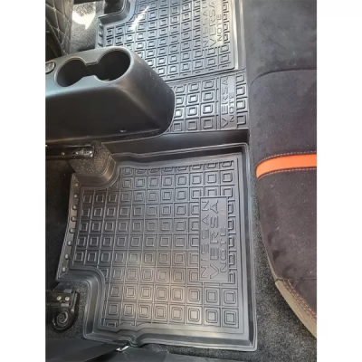 Коврики в салон, водитель для авто Nissan Versa (2013-2019) полиуретан ( AVTO-Gumm )