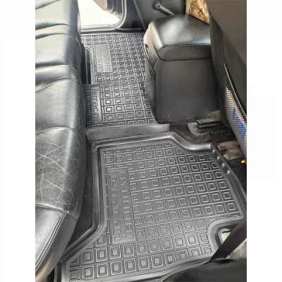 Коврики в салон для авто Hyundai Terracan полиуретан ( AVTO-Gumm ) Коврики в салон для авто Hyundai Terracan полиуретан ( AVTO-Gumm )