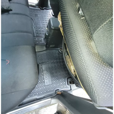 Коврики в салон для авто Mitsubishi L200 DoubleCab (1996-2006) полиуретан ( AVTO-Gumm ) Коврики в салон для авто Mitsubishi L200 DoubleCab (1996-2006) полиуретан ( AVTO-Gumm )