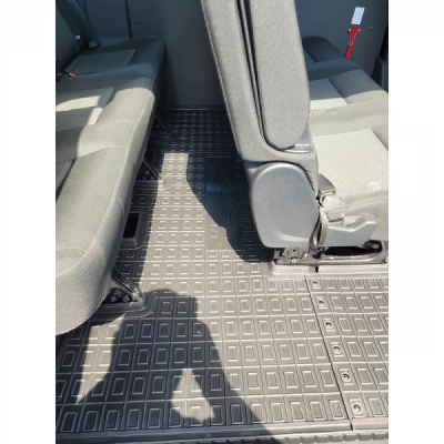 Коврики в салон для авто Ford Transit (2014>) 1+2 (2-й ряд) DoubleCab з 2-х частин полиуретан ( AVTO-Gumm )
