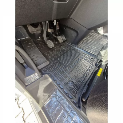Коврики в салон для авто Opel Vivaro 1+2 (2024>) вантаж. полиуретан ( AVTO-Gumm )