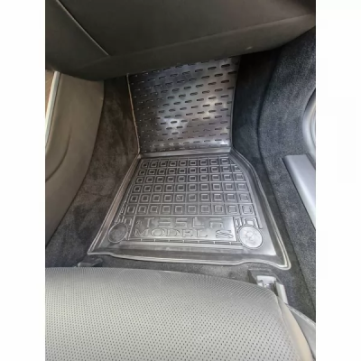 Коврик водителя для авто  Tesla  полиуретан ( AVTO-Gumm )