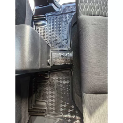 Коврики в салон для авто Mitsubishi L200 (2024>) Invite полиуретан ( AVTO-Gumm )
