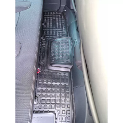 Коврики в салон для авто Renault Trafic lll (2021>) (3-й ряд) (одні бічні двері) полиуретан ( AVTO-Gumm )