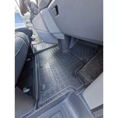 Коврики в салон для авто Volkswagen T 7 Custom 1+2 полиуретан ( AVTO-Gumm )