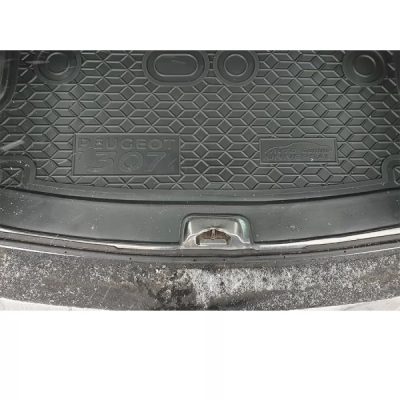 Коврики в багажник для авто Peugeot P 307 (хетчбэк) пластик ( AVTO-Gumm )
