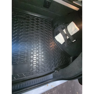 Килим багажника для авто Lexsus CT200h 2011-2022 пластик ( AVTO-Gumm )