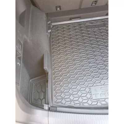 Килимок у багажник для авто Seat Tarraco (5 місць) (нижня полиця), пластиковий (AVTO-Gumm)