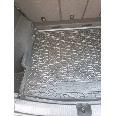 Килимок у багажник для авто Seat Tarraco (5 місць) (верхня полиця), пластиковий (AVTO-Gumm)