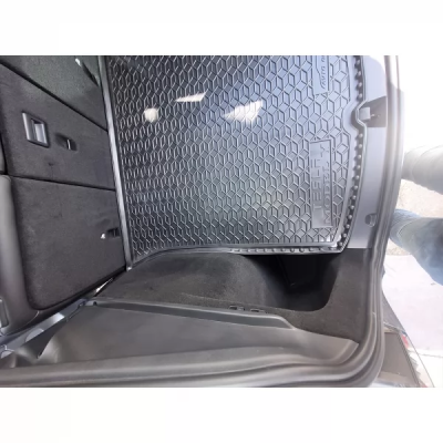 Килимок у багажник для авто Tesla Model Y, пластиковий (AVTO-Gumm) Килимок у багажник для авто Tesla Model Y, пластиковий (AVTO-Gumm)