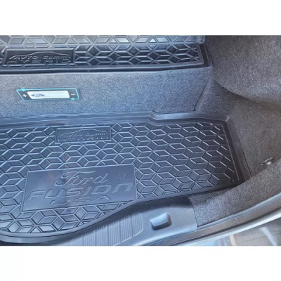 Килимок у багажник для авто Ford Fusion plug-in hybrid (2017) (USA), з 2-х частин, пластиковий (AVTO-Gumm)