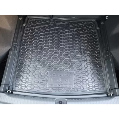 Килим багажника для авто Audi Q4 e-tron нижняя полка 2021&gt пластик ( AVTO-Gumm )