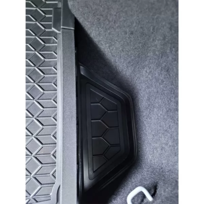 Килим багажника для авто Audi Q4 e-tron нижняя полка 2021&gt пластик ( AVTO-Gumm )