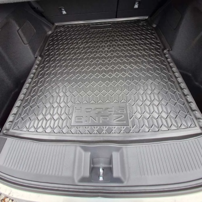 Килим багажника для авто Honda eNP2 верхняя полка пластик ( AVTO-Gumm )