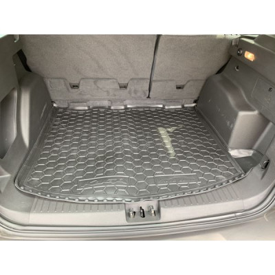 Коврик в багажник для Ford Kuga (2013-) полиуретан ( Avto-Gumm )