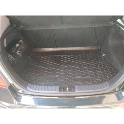 Килимок у багажник для Hyundai i‑30 (2006– ) (хетчбек) пластиковий (AVTO‑Gumm)