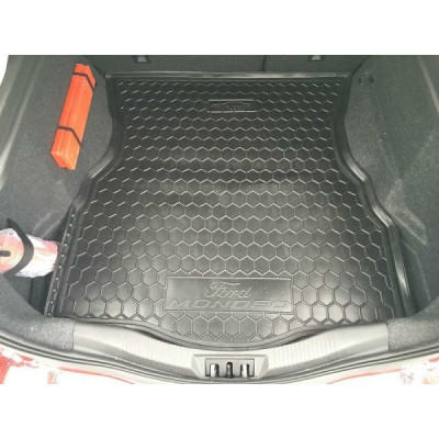 Коврик в багажник для Ford Mondeo V (2015-) (лифтбэк) полиуретан ( Avto-Gumm )