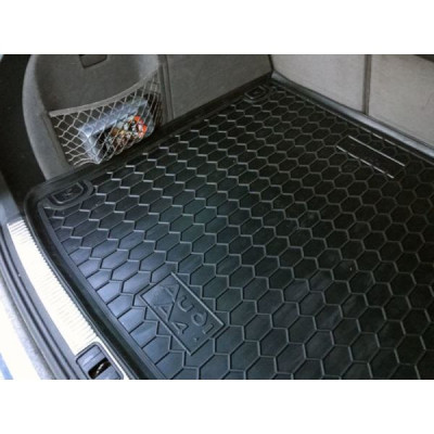 Коврик в багажник для Audi A4 (B6 - B7) ( 2000  -  2008 ) (универсал) полиуретан ( Avto-Gumm )
