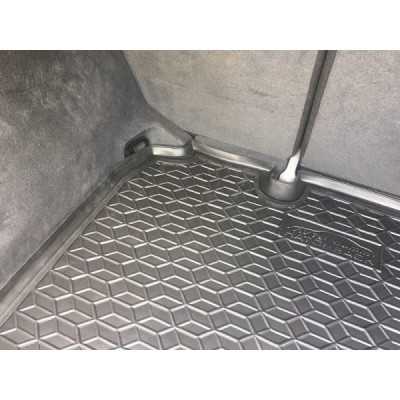 Коврики в багажник для авто AUDI A3 (2003 - ) (хетчбэк) пластик ( AVTO-Gumm )