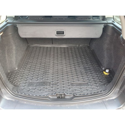 Коврик в багажник для Renault Megane ll (2003>) (универсал) пластик ( AVTO-Gumm )